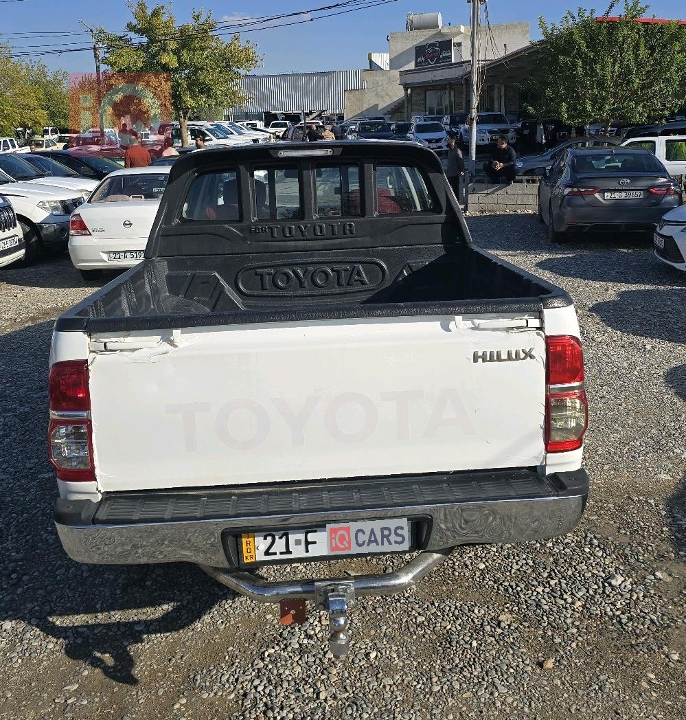 تويوتا هايلوكس